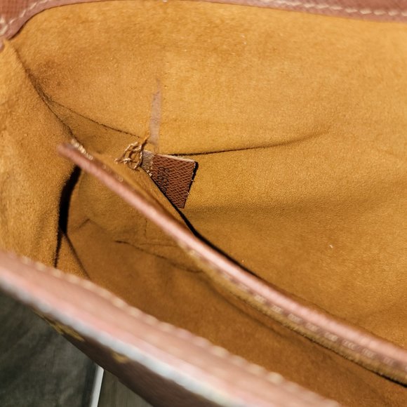 Louis Vuitton Musette Tango - Picture 10 of 10